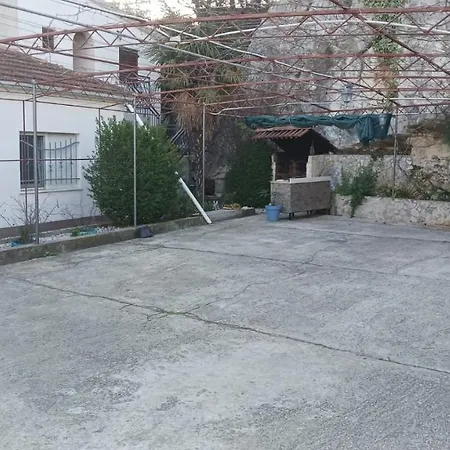 Lägenhet In With Sea View, Balcony, Air Conditioning, W-lan 5055-1 Trogir
